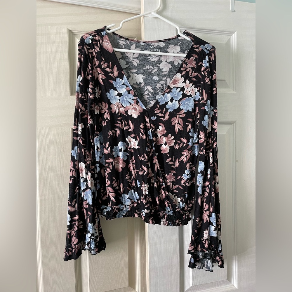American Eagle Flowy Top with Bell Sleeves
